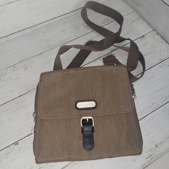 Baggallini Crossbody